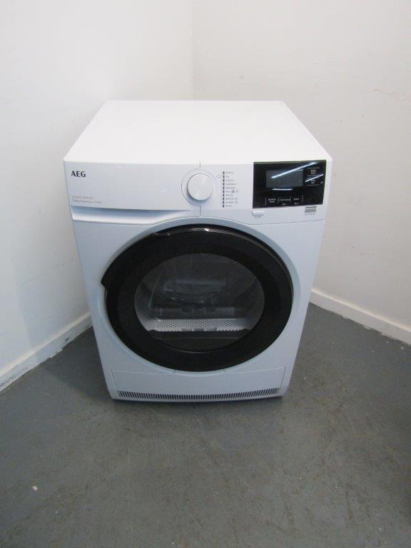 AEG TR819A4B Tumble Dryer 9kg Heat Pump in White GRADE A