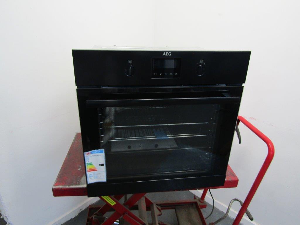 AEG BPK355061B Single Oven Electric Built In Pyrolytic Black GRADE B