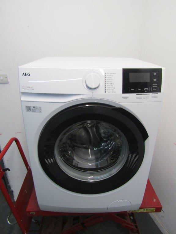 AEG LFSR71864B Washing Machine 8kg 1600rpm in White GRADE A