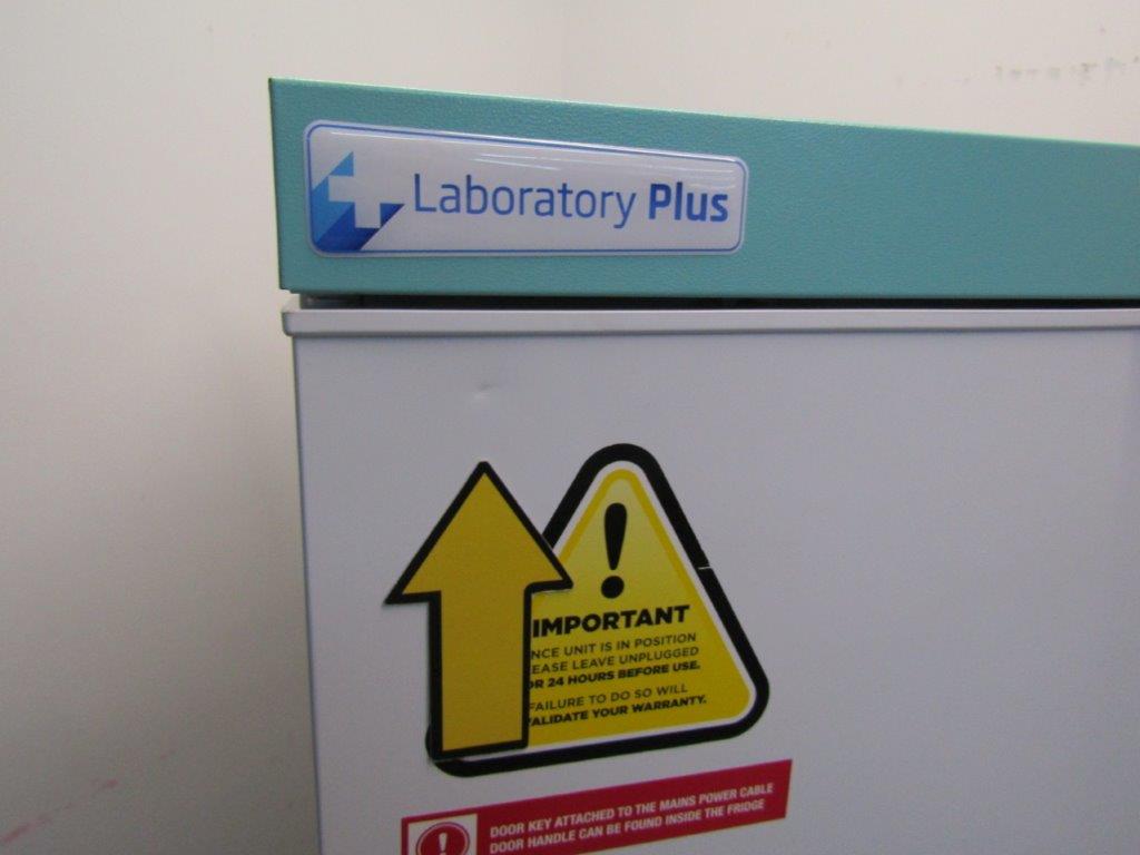 Tall Laboratory Freezer LSFSF242BT 242 Litre White GRADE B