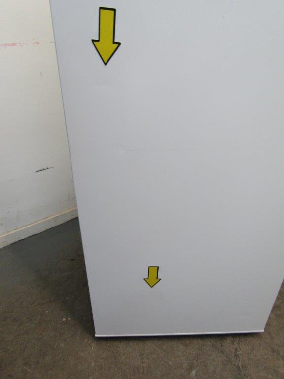 Tall Laboratory Freezer LSFSF242BT 242 Litre White GRADE B