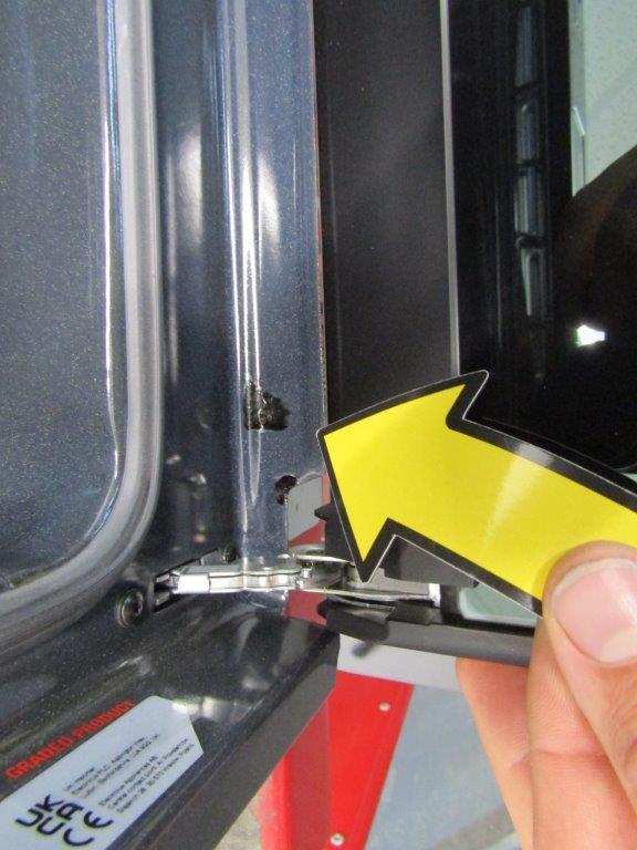 Zanussi ZOHNX3K1 Single Oven Electric Integrated Black GRADE A