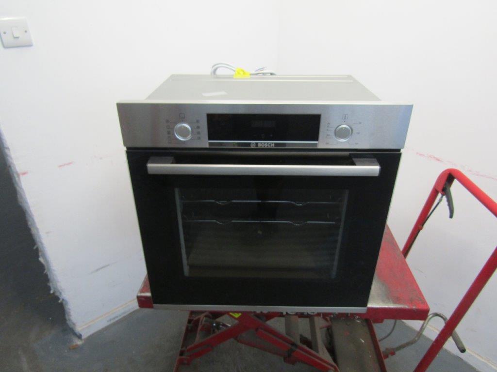 Bosch HBS534BS0B Single Oven Electric in Stainless Steel GRADE B