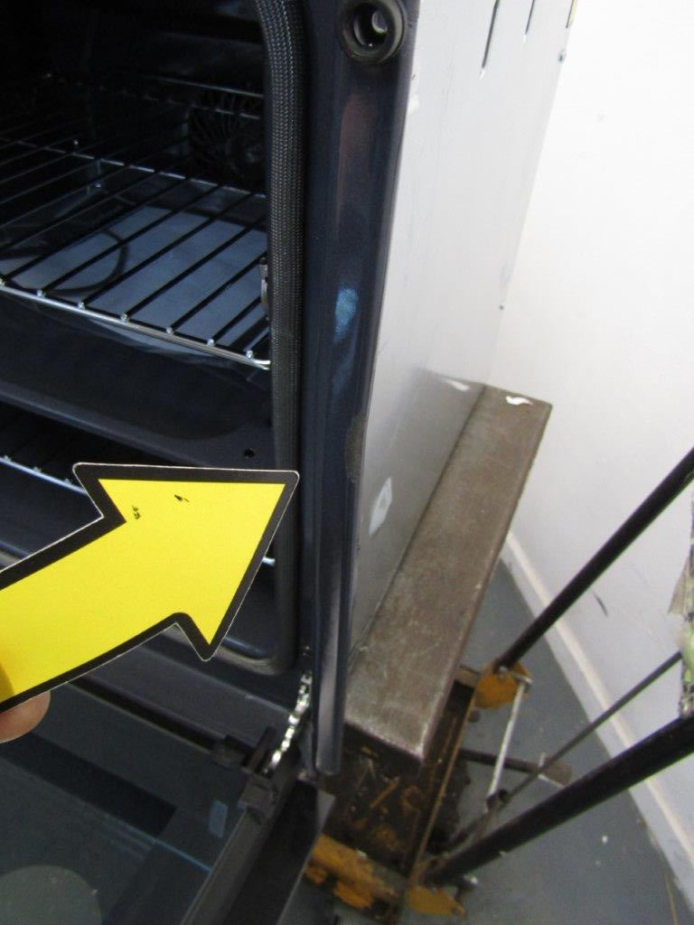 Haier HWO60SM4TS9BH Built in Oven Pyrolytic in Black GRADE B