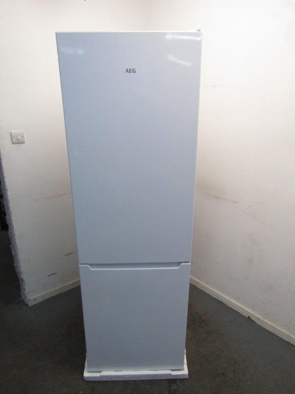 AEG ORC5S331EW 60cm Frost Free Fridge Freezer in White GRADE A