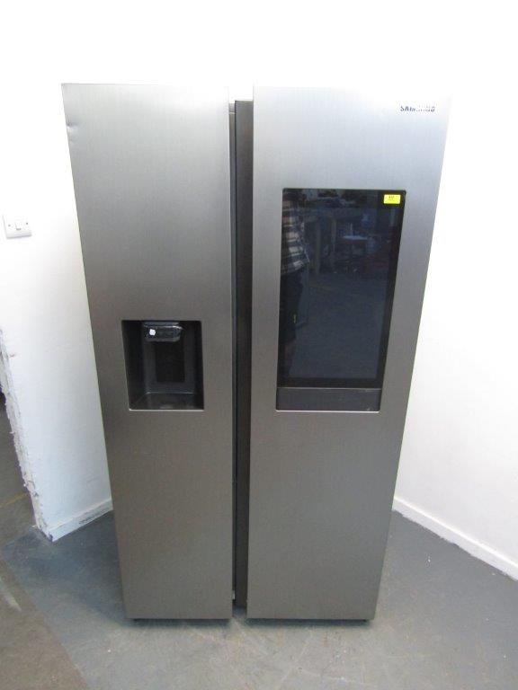 Samsung RS6HA8880S9 Fridge Freezer American Family Hub Silver GRADE B