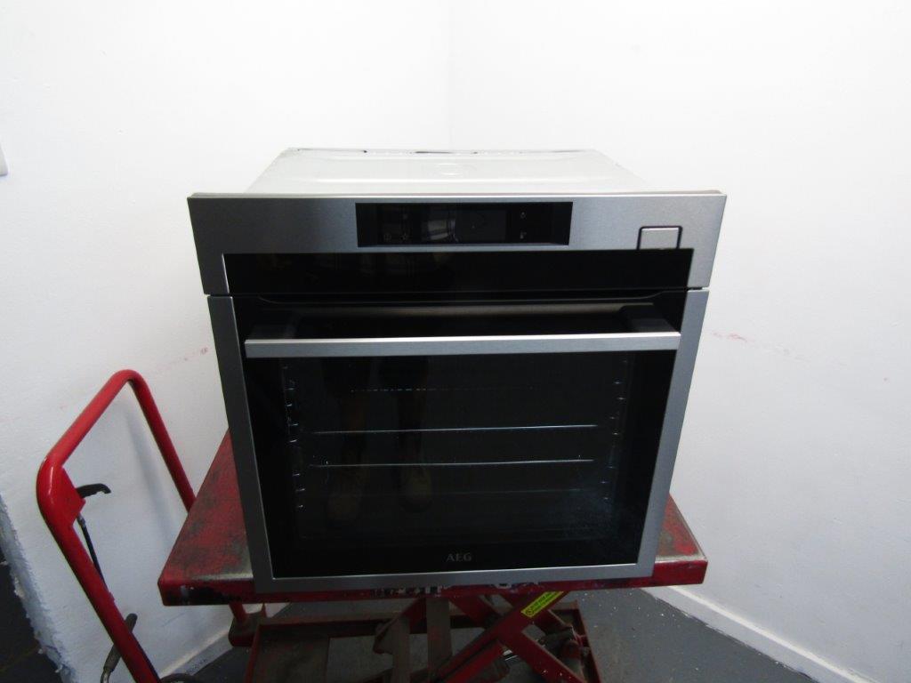 AEG BSE782380M Single Oven Built In Electric SteamBoost Stainless Steel GRADE A
