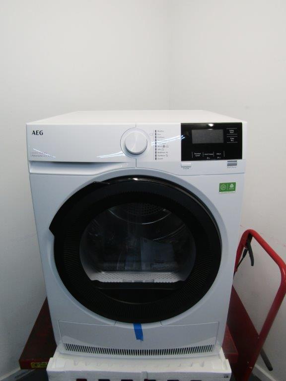 AEG TR819A4B Tumble Dryer 9kg Heat Pump in White GRADE A
