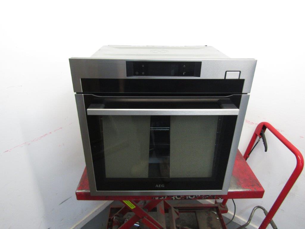 AEG BSE782380M Single Oven Built In Electric SteamBoost Stainless Steel GRADE A