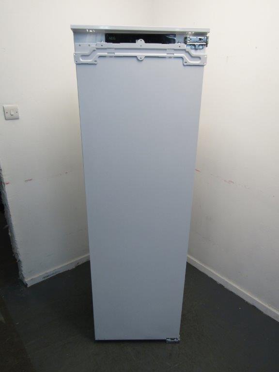 AEG ABK818E6NC Fully Integrated Tall No Frost Freezer GRADE B