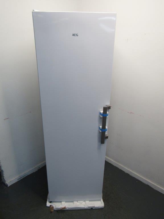 AEG OAG6N281EW Freestanding Tall Frost Free Freezer White GRADE A