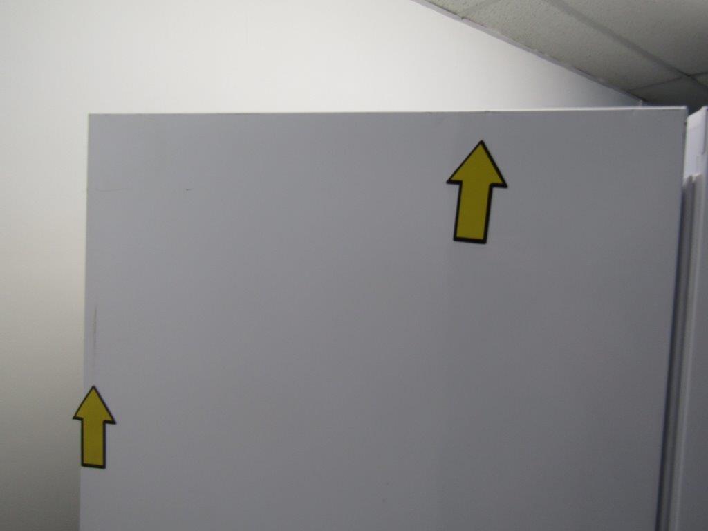 Zanussi ZNME31FW0 Fridge Freezer Frost Free White REFURBISHED