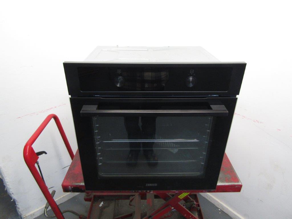 Zanussi ZOPNA7K1 Electric Single Oven Built in Black GRADE B