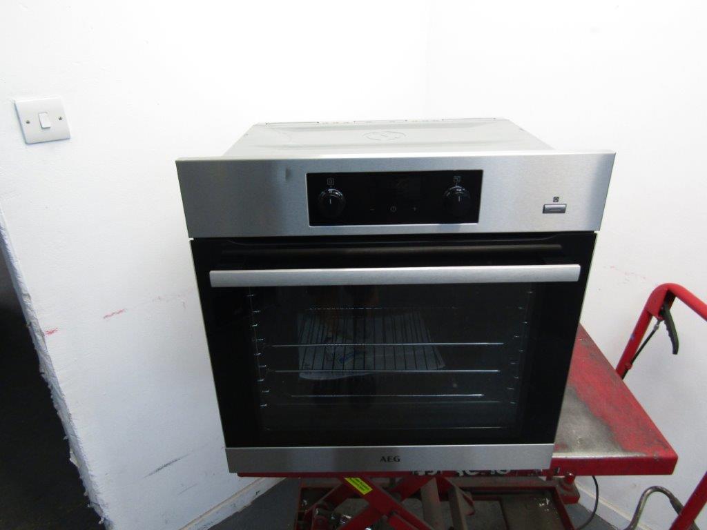 AEG BES355010M Single Oven Steambake Electric Stainless Steel GRADE B