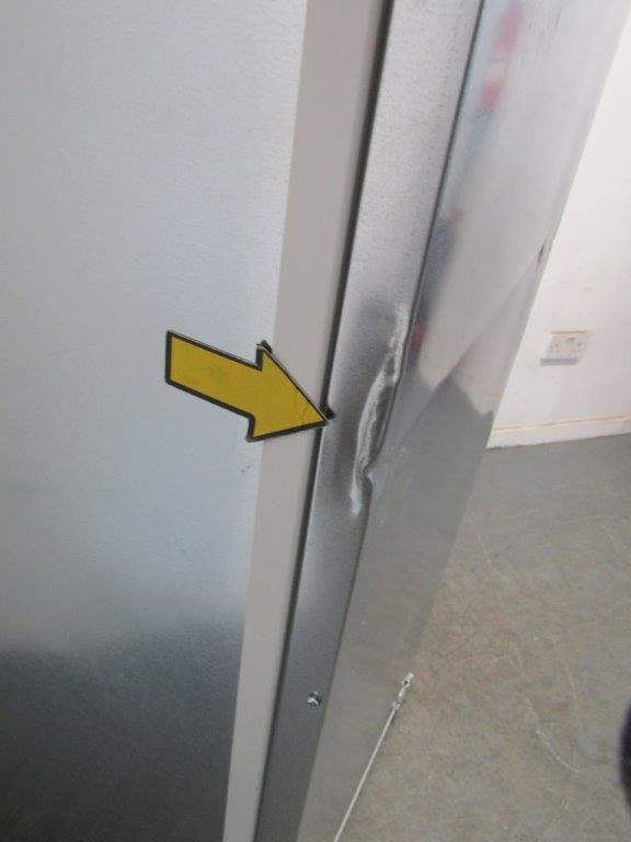 Neff KI1812FE0G Larder Fridge Fully Integrated Tall Fixed Hinge GRADE A