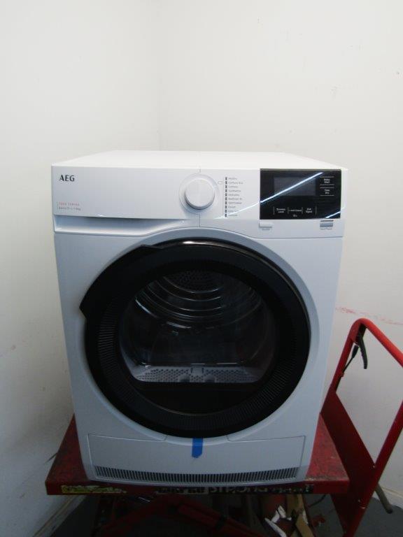 AEG TR718L4B Tumble Dryer 8kg Heat Pump in White GRADE B