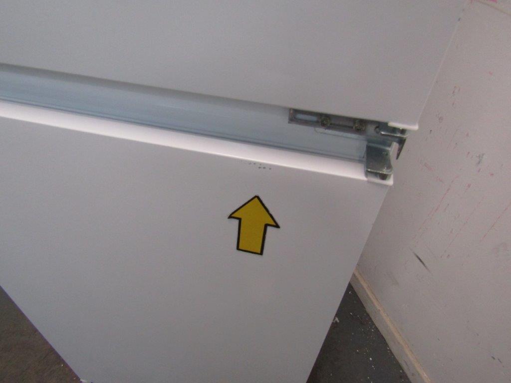 Electrolux LNS5LE18S Fridge Freezer Fully Integrated 70:30 GRADE A