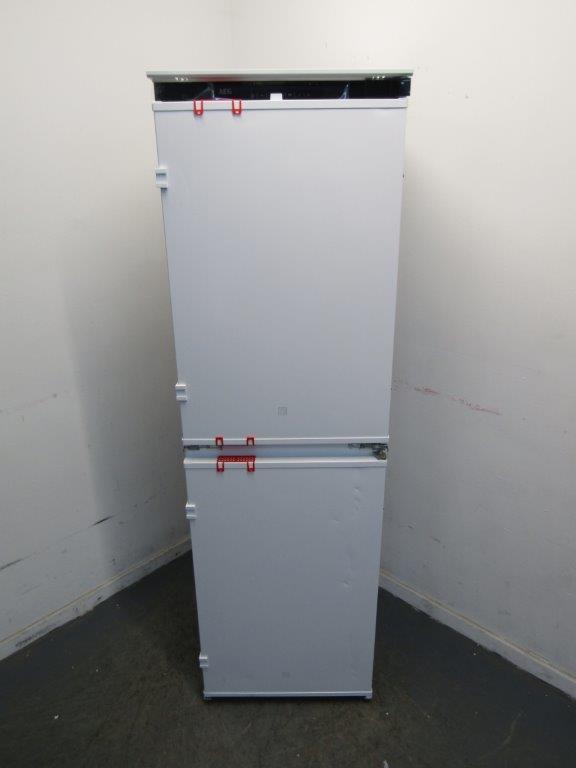 AEG OSC6T185ES Fridge Freezer Fully Integrated 50:50 No Frost Sliding GRADE A