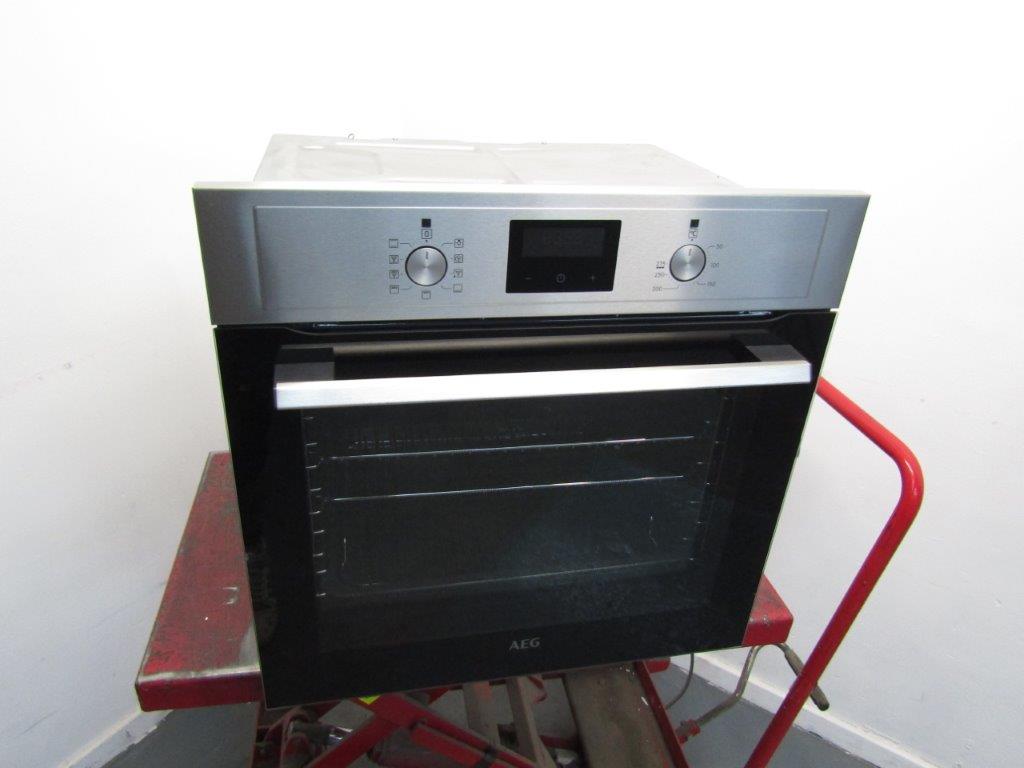 AEG BEX335011M Single Oven Electric Built in Stainless Steel REFURBISHED