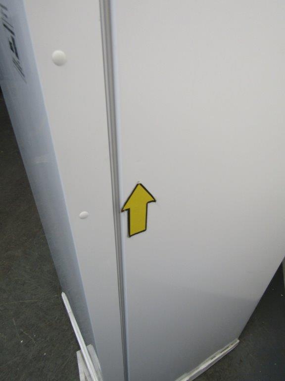Lec LSFSR310BT-UK Laboratory Refrigerator 310L Solid Door White GRADE A