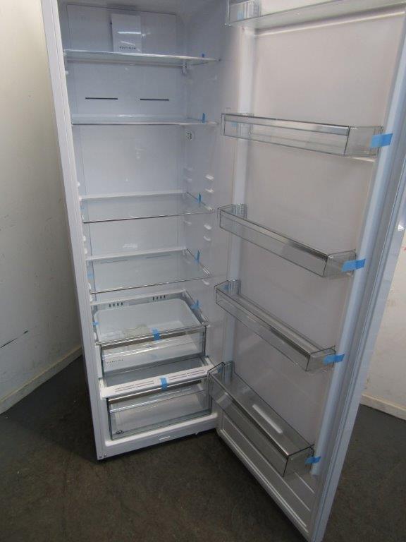 AEG RKB638E3MW Larder Fridge Tall Freestanding White REFURBISHED