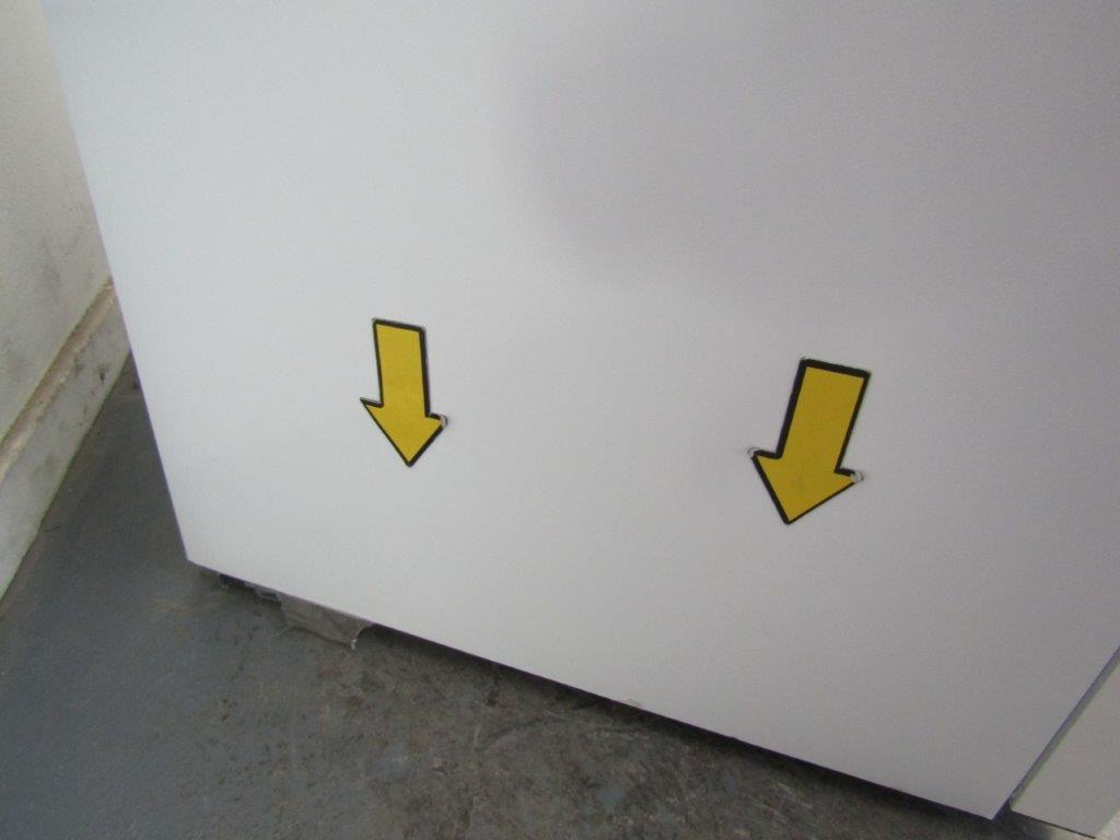 Lec PEGR310BT-AU Pharmacy Refrigerator 310L Glass Door in White GRADE B