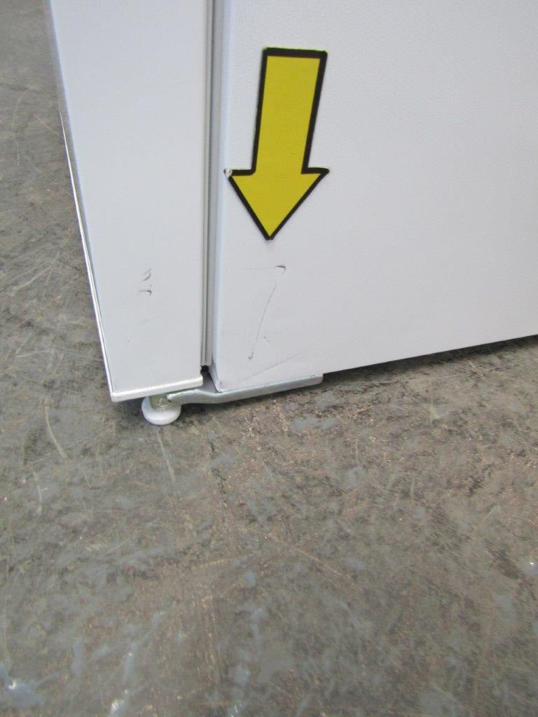 LEC LSFSF242BT 242 Litre Tall Laboratory Freezer White GRADE B