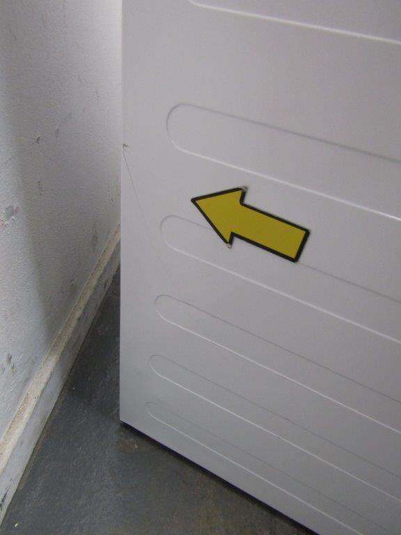 AEG TR819A4B Tumble Dryer 9kg Heat Pump in White GRADE A