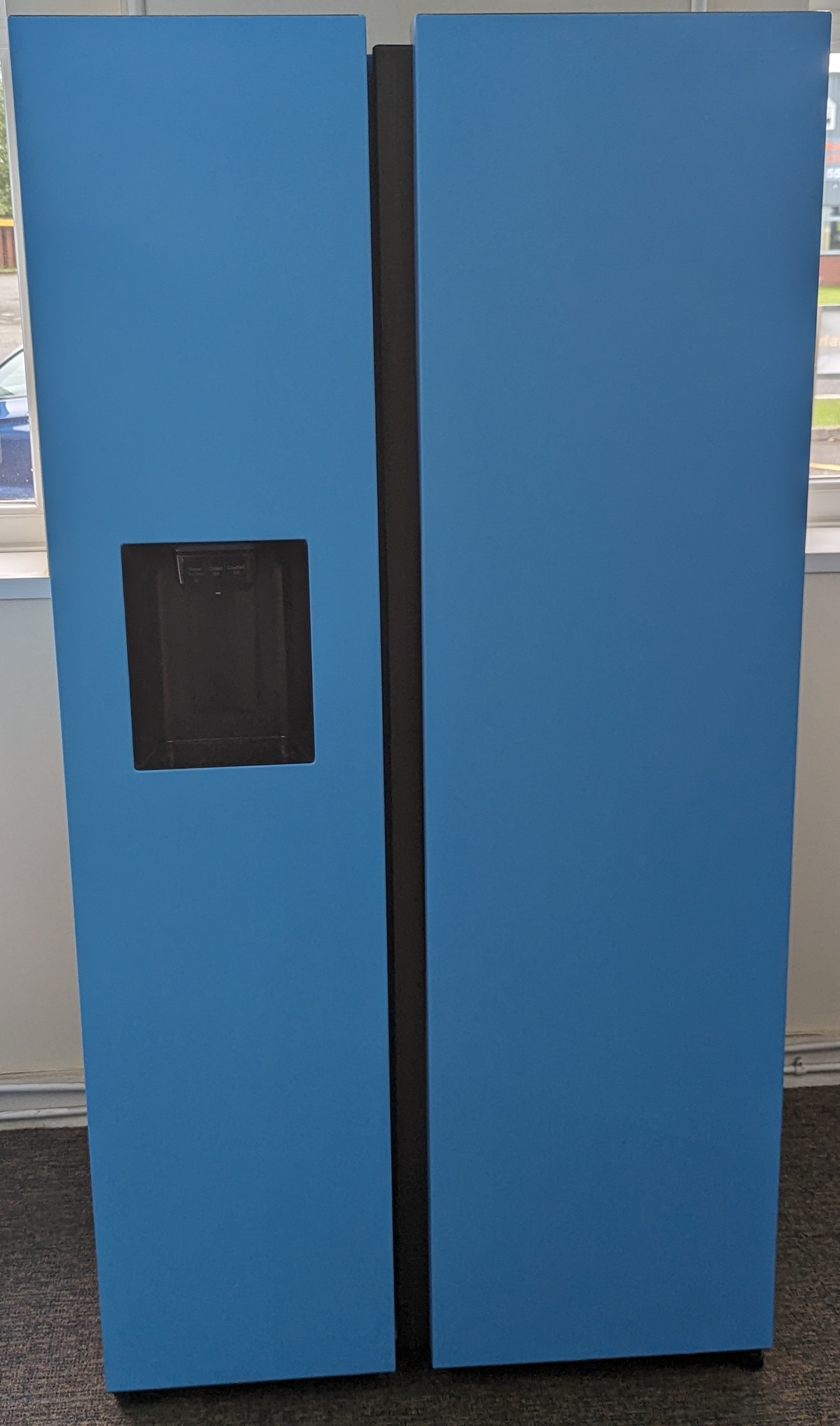 Samsung RS68A8820 Fridge Freezer American Plumbed Ice & Water Electric Blue