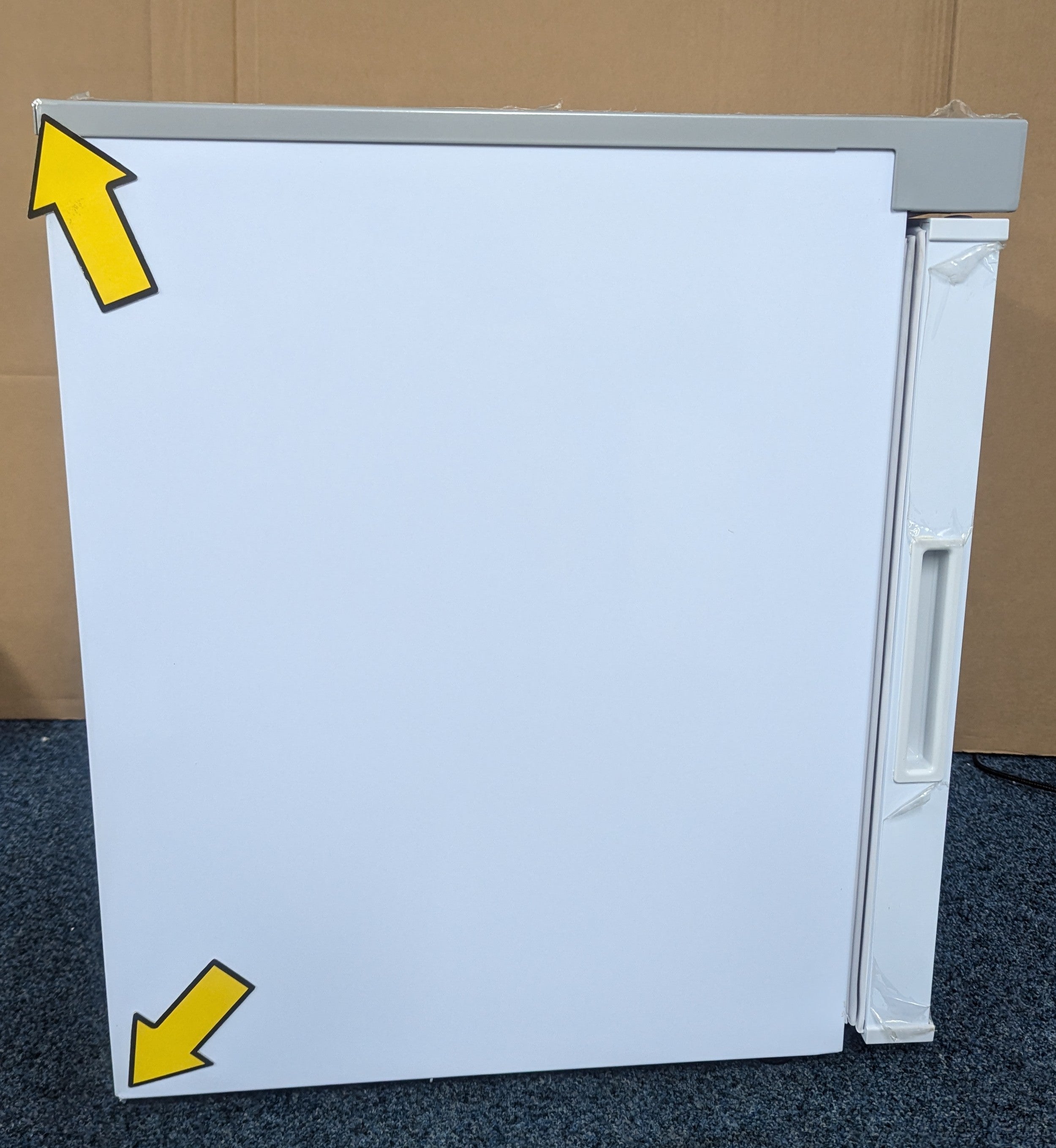 CoolMed CMS29 Pharmacy Fridge 29L Solid Door in White GRADE A