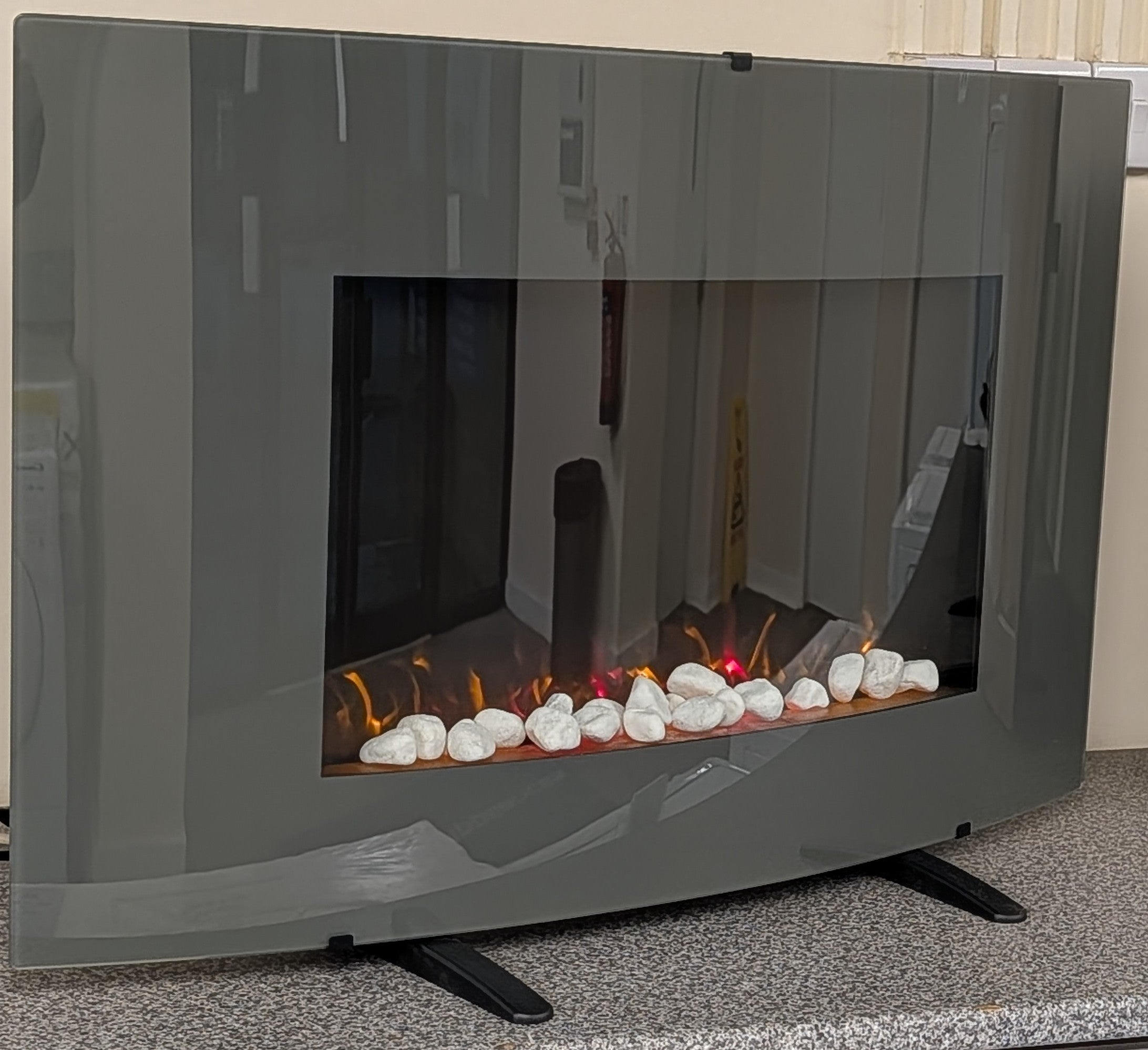 Cata ICONCV890GY 35 Inch Wall Mounted Curva Electric Fireplace Lava Grey Remote