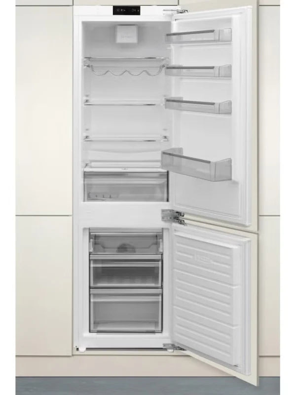 CDA CRI971 70:30 Fully Integrated Fridge Freezer GRADE A