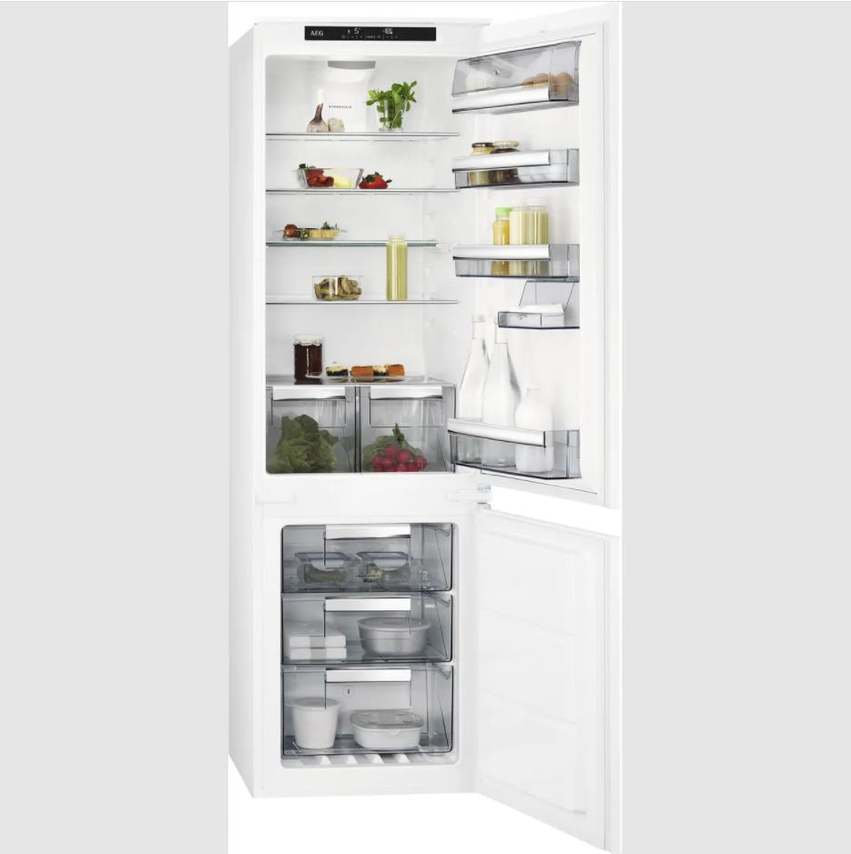 AEG SCE818E6TS Fridge Freezer Integrated 70:30 Frost Free REFURBISHED