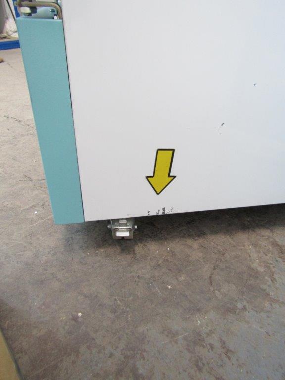 Lec LR1607C Laboratory Refrigerator Freestanding Solid Door 475L White GRADED
